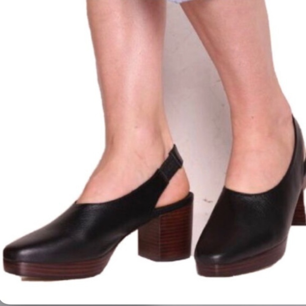 Intentionally Blank Leather Lotus Platform Sling Back Heels 7